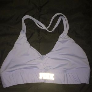 Women’s PiNk sports bra